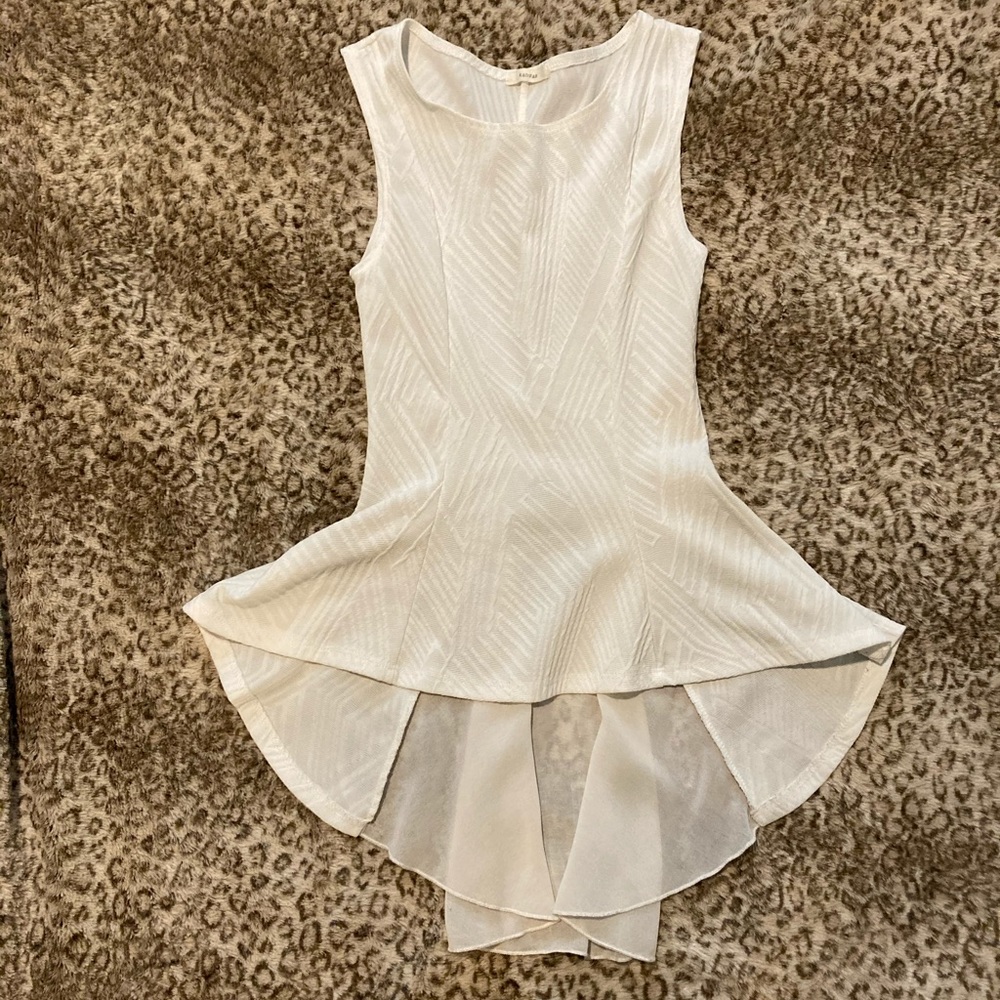 Women’s gorgeous white office style blouse